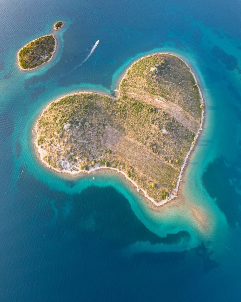 obala Croatia by descent